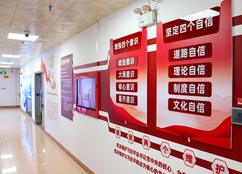 强化标杆引领，推进阵地建设